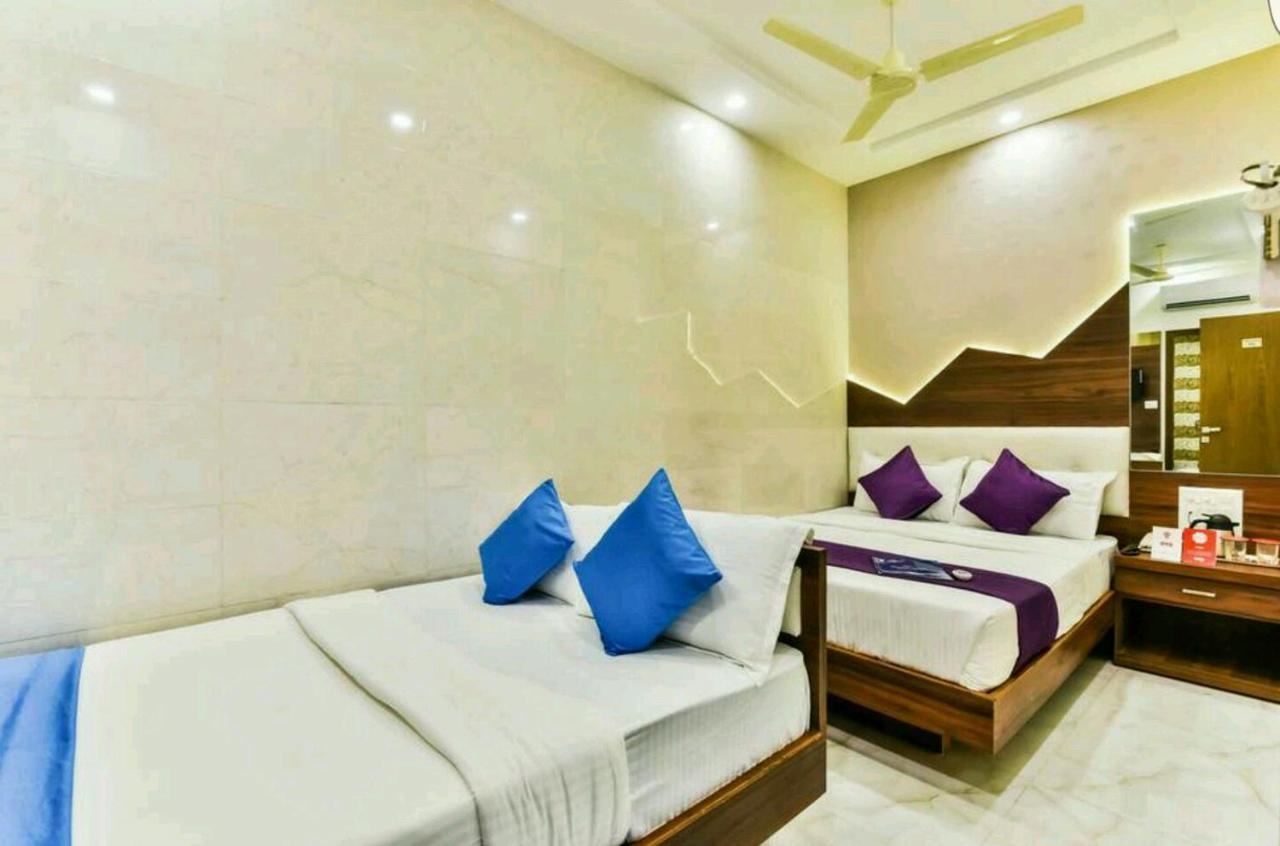 Hotel Palace Residency Near Lokmanya Tilak Terminus Мумбаи Экстерьер фото