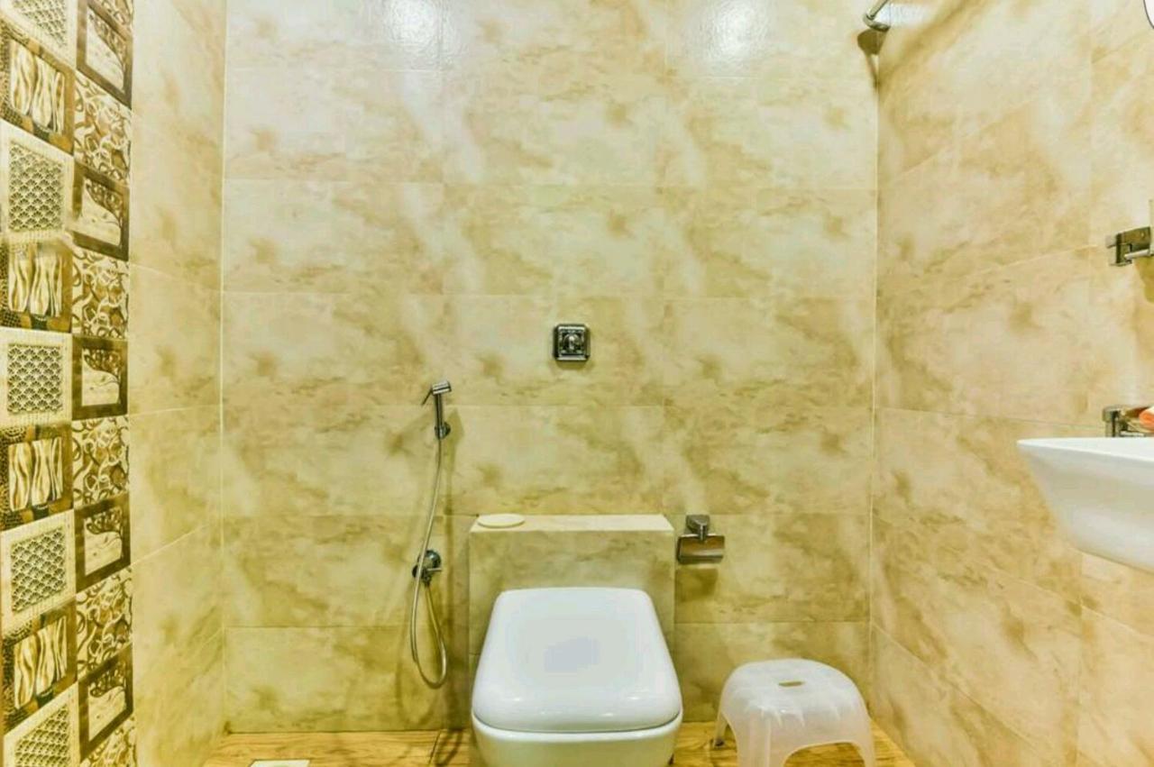 Hotel Palace Residency Near Lokmanya Tilak Terminus Мумбаи Экстерьер фото