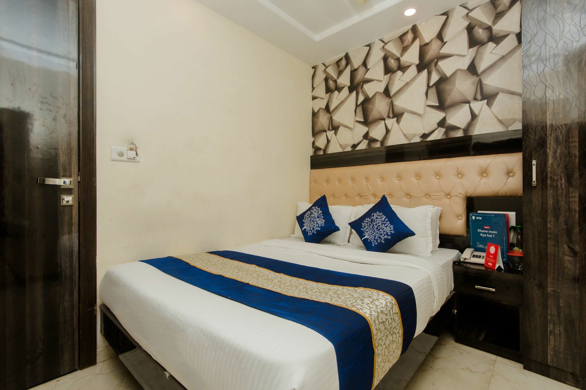 Hotel Palace Residency Near Lokmanya Tilak Terminus Мумбаи Экстерьер фото